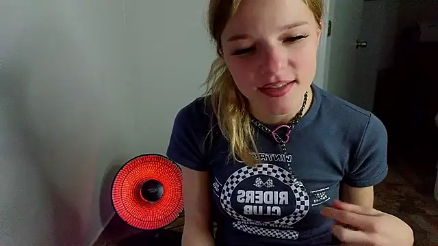 foxy ana13 online show from March 10, 12:50 am