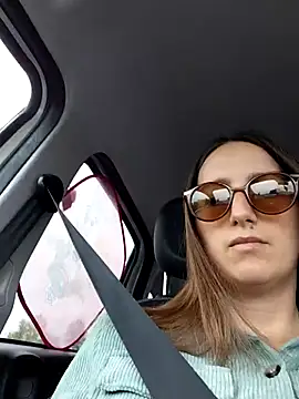 Snapshot of Alexvit2616 chatting on October 30, 10:24 am Alexvit2616 online show from October 30, 10:24 am