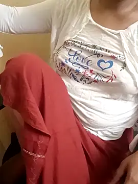 Snapshot of yourtamilcouple chatting on February 17, 7:12 pm yourtamilcouple online show from February 17, 7:12 pm