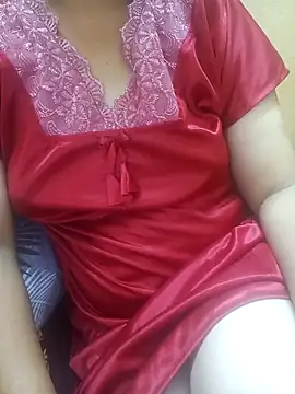 Snapshot of yourtamilcouple chatting on September 10, 4:50 pm yourtamilcouple online show from September 10, 4:50 pm