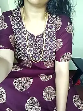 Snapshot of yourtamilcouple chatting on October 4, 2:07 pm yourtamilcouple online show from October 4, 2:07 pm