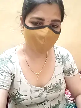 Snapshot of yourtamilcouple chatting on March 4, 3:04 pm yourtamilcouple online show from March 4, 3:04 pm