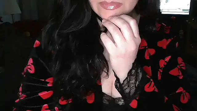 CronacaErotica online show from November 17, 5:28 pm