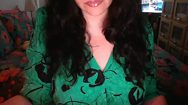 CronacaErotica online show from September 19, 12:20 pm