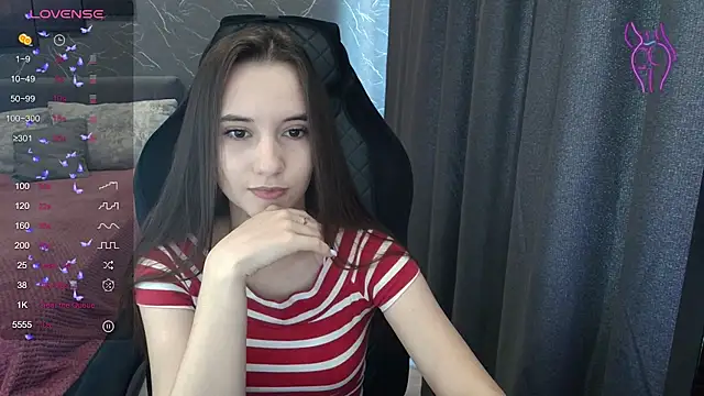 Alice Weiss online show from July 7, 9:24 am
