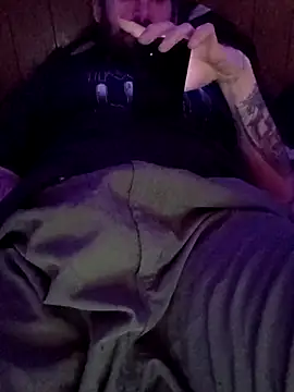 RobStrokes215 online show from December 22, 2:28 pm