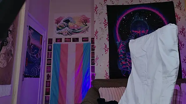 rosieplay online show from April 1, 6:27 pm