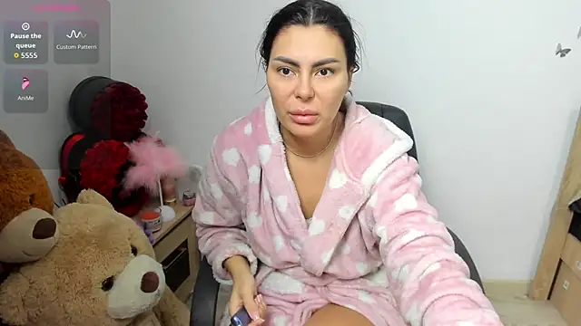 kilenyapatrice online show from February 28, 12:16 pm