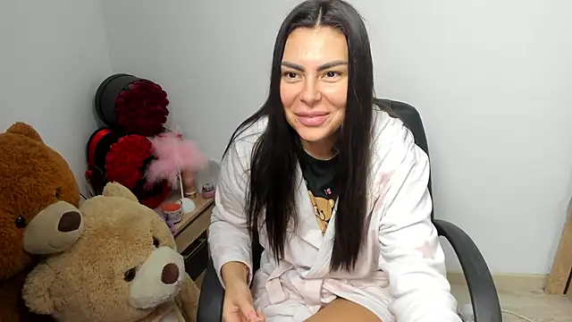 kilenyapatrice online show from March 4, 1:19 pm