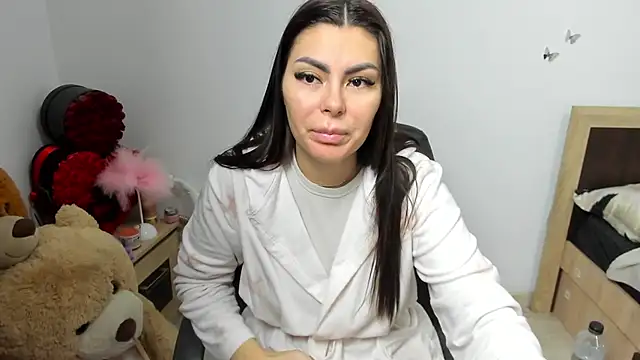 kilenyapatrice online show from March 31, 11:12 am