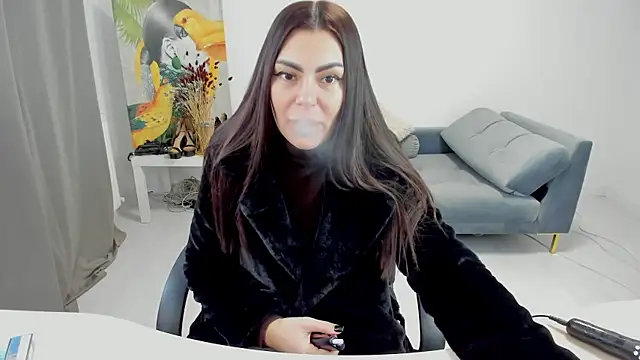 kilenyapatrice online show from January 11, 12:12 pm