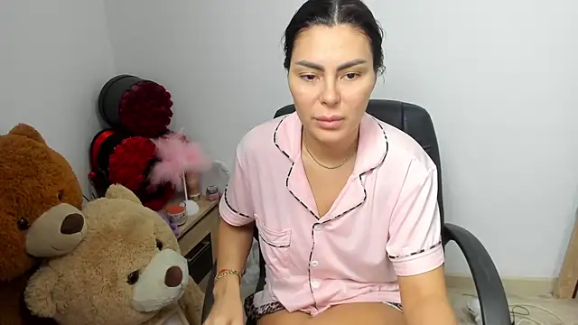 kilenyapatrice online show from March 3, 2:13 pm