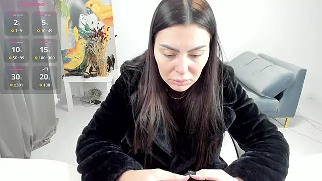 kilenyapatrice online show from January 18, 2:20 pm