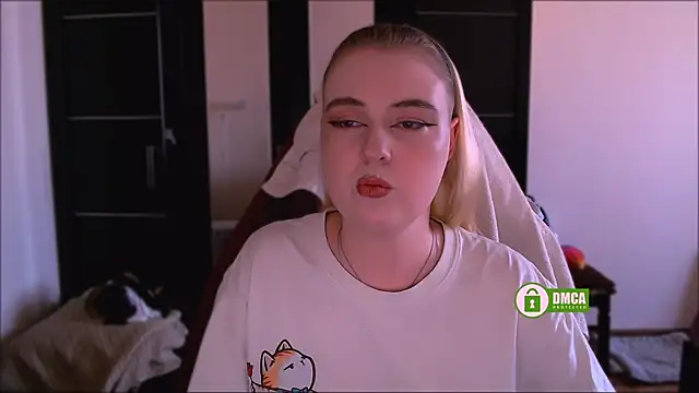 EvaAndLilith online show from October 11, 9:10 am