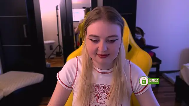 EvaAndLilith online show from November 24, 9:09 am