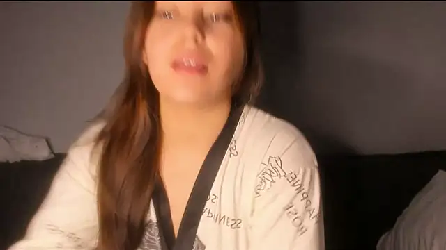 LunaXmii online show from January 17, 10:35 pm