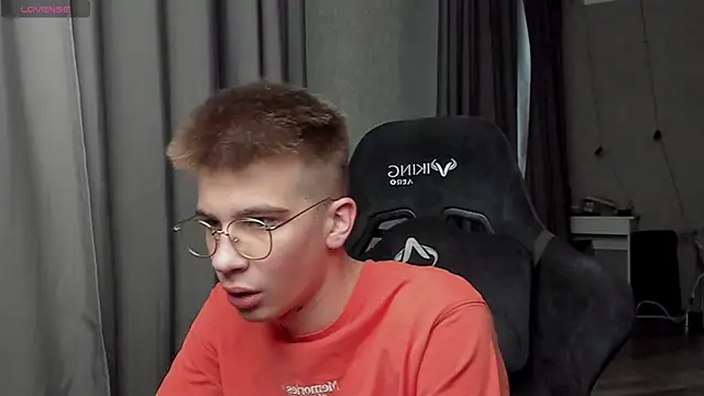 Oscar  xxl online show from January 9, 8:43 am