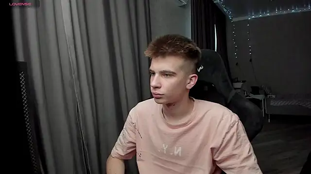 Oscar  xxl online show from January 8, 8:53 am