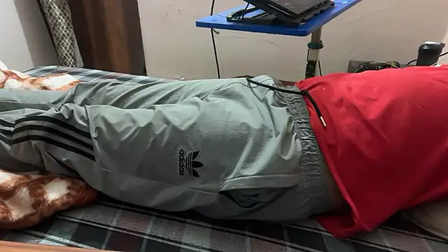 sexyboy09 online show from October 25, 6:52 pm