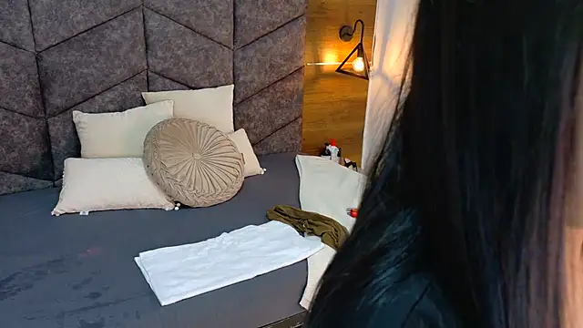 Snapshot of JaylaScott__ chatting on November 3, 11:58 am JaylaScott online show from November 3, 11:58 am