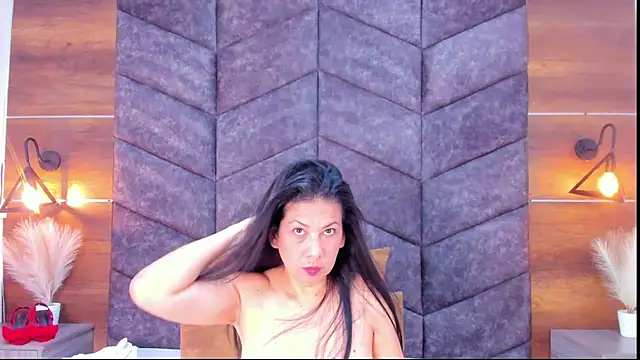 Snapshot of JaylaScott__ chatting on February 27, 11:28 am JaylaScott online show from February 27, 11:28 am
