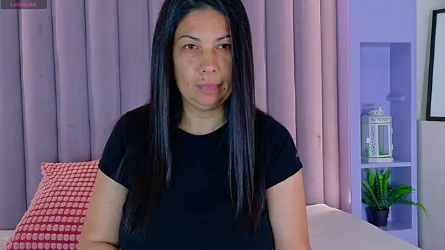 JaylaScott   online show from March 26, 11:41 am