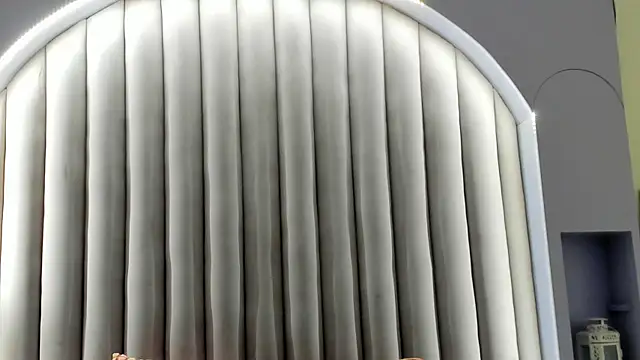 JaylaScott   online show from January 9, 11:50 am