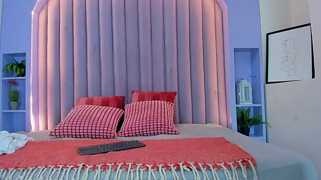 JaylaScott   online show from January 18, 11:35 am