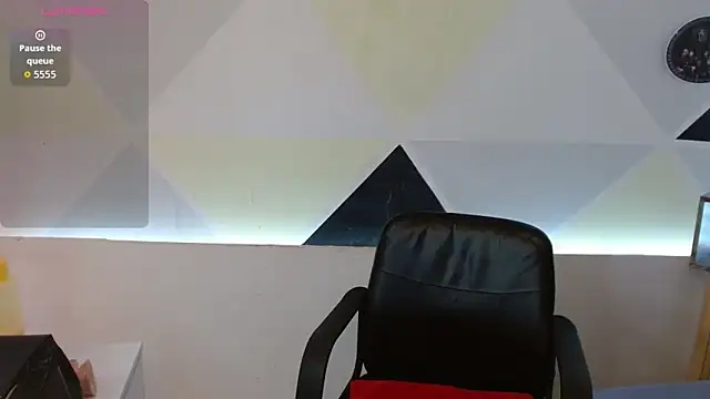 Snapshot of NatashaDormat chatting on November 25, 1:22 pm NatashaDormat online show from November 25, 1:22 pm