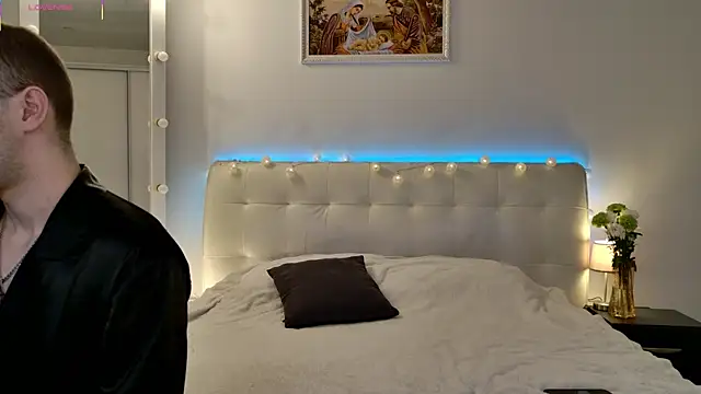 Frank07021 online show from March 30, 1:51 am