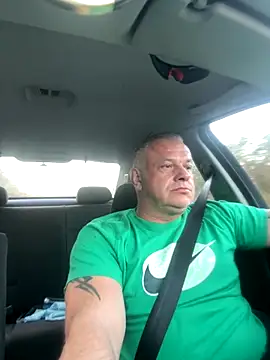 Snapshot of JakubW79 chatting on December 3, 8:22 am JakubW79 online show from December 3, 8:22 am