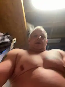 Snapshot of JakubW79 chatting on December 16, 11:33 am JakubW79 online show from December 16, 11:33 am