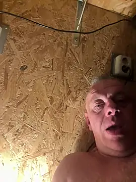 Snapshot of JakubW79 chatting on March 23, 2:37 am JakubW79 online show from March 23, 2:37 am