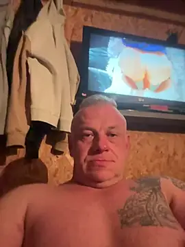 Snapshot of JakubW79 chatting on March 4, 12:39 am JakubW79 online show from March 4, 12:39 am