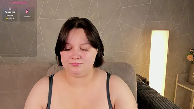 Snapshot of Blossom_Sonya chatting on October 21, 12:11 am Blossom Sonya online show from October 21, 12:11 am