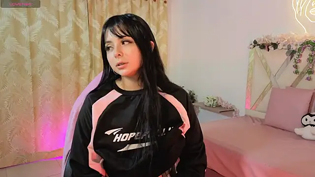 hina tay online show from March 6, 3:23 am