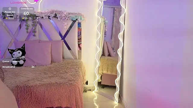 hina tay online show from April 11, 3:36 am