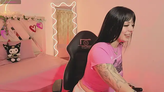 hina tay online show from December 5, 3:16 am