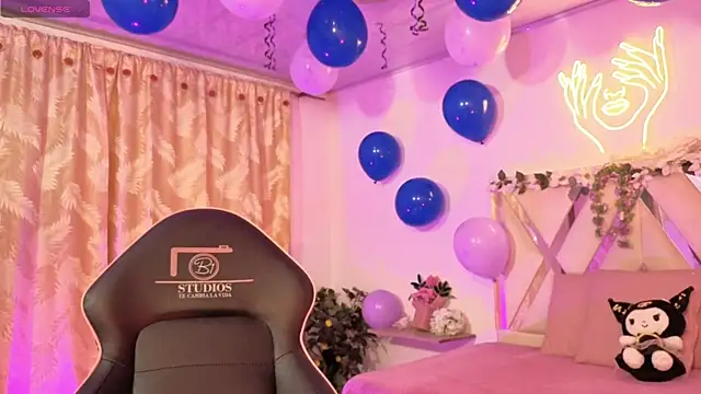 hina tay online show from April 2, 3:35 am