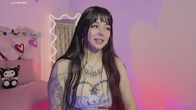 Snapshot of hina_tay chatting on January 12, 3:13 am hina tay online show from January 12, 3:13 am