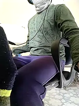 hotboy22 online show from November 13, 7:34 am