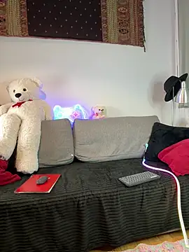 crazyrabbits online show from February 18, 10:25 pm