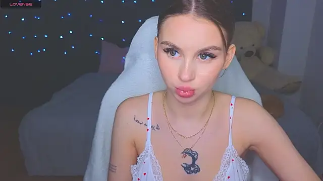 doll barbieee online show from March 10, 7:18 pm