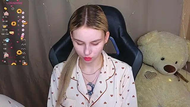 doll barbieee online show from September 18, 4:26 am