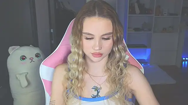 doll barbieee online show from June 2, 5:35 pm