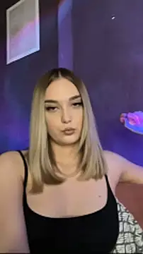 Snapshot of Alisa_Rise chatting on February 15, 2:05 pm Alisa Rise online show from February 15, 2:05 pm