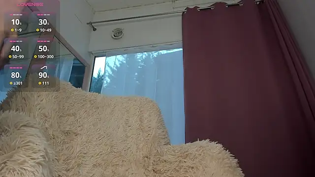 Mia  Milan online show from October 3, 7:21 am