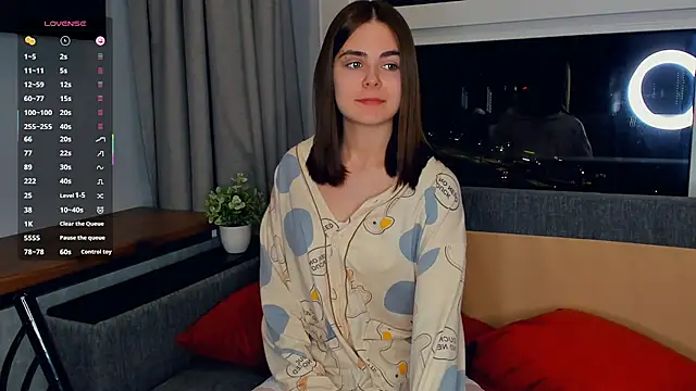 Snapshot of JulianaHaith chatting on March 1, 1:32 am JulianaHaith online show from March 1, 1:32 am