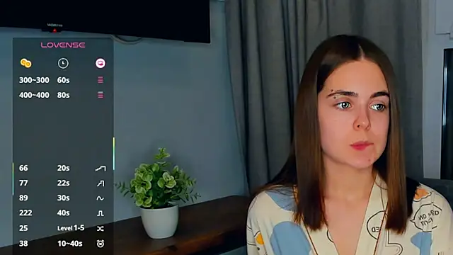 Snapshot of JulianaHaith chatting on March 10, 8:23 pm JulianaHaith online show from March 10, 8:23 pm