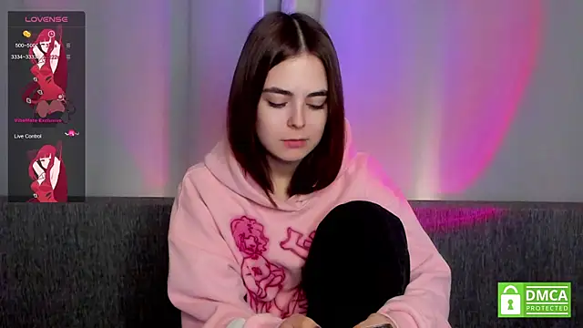 Snapshot of JulianaHaith chatting on February 1, 3:28 pm JulianaHaith online show from February 1, 3:28 pm